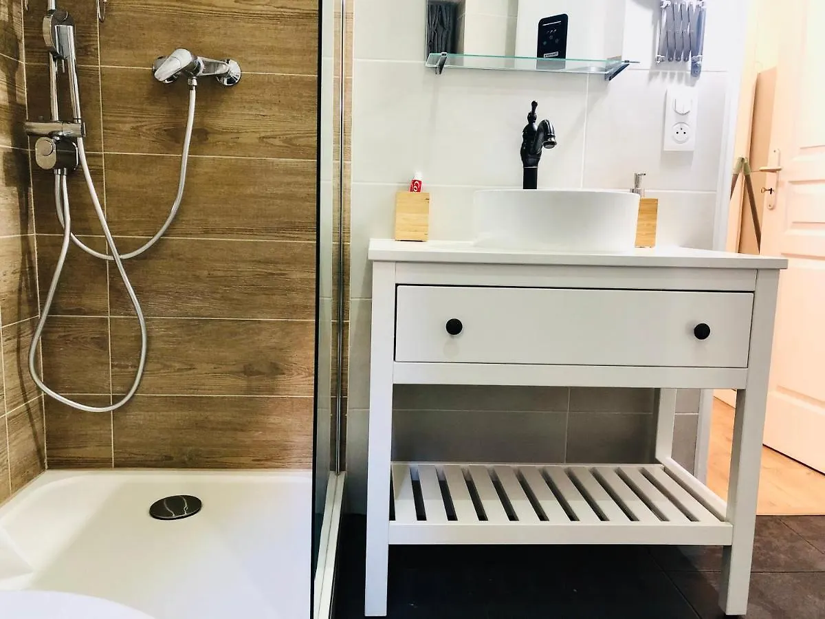 Διαμέρισμα Cosy Modern Studio In The Heart Of Nice With Ac